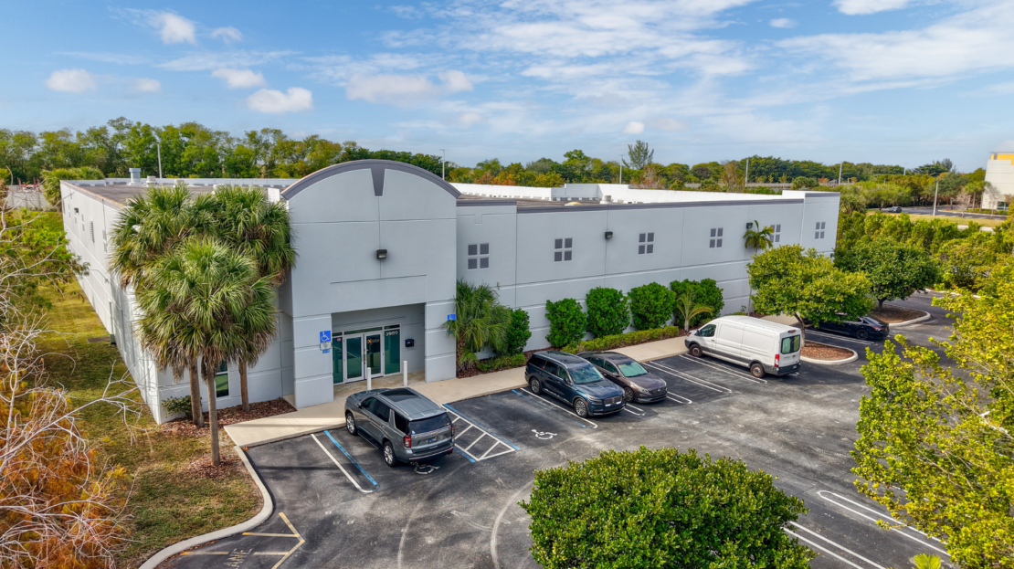 Freestanding Warehouse Building